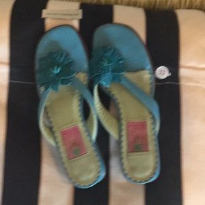 Lilly Pulitzer sandals size 7 worn a lot fair con